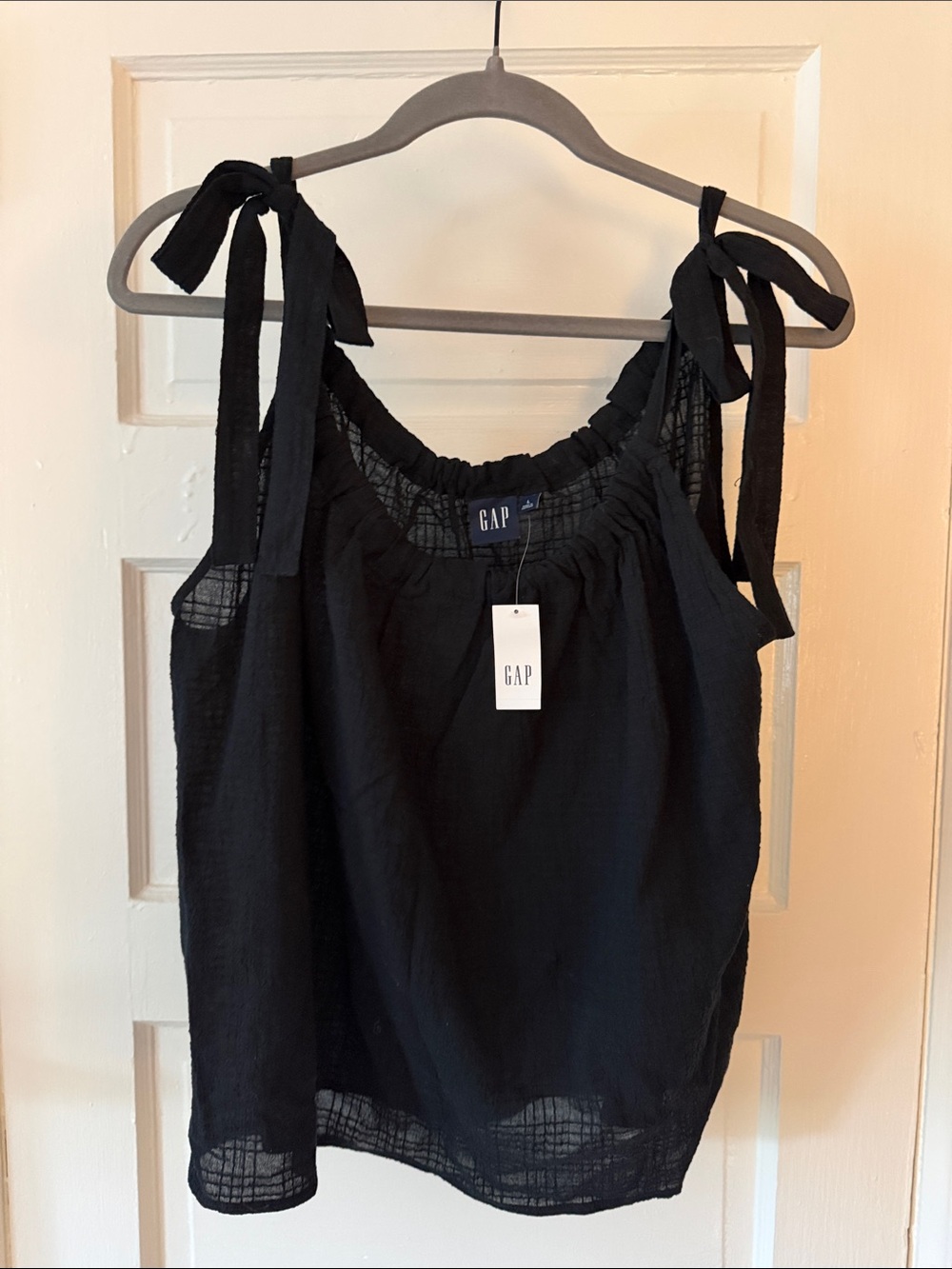 NWT GAP Black Tie-Shoulder Camisole